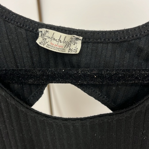Black open back ribbed Free People bodysuit - Picture 3 of 3